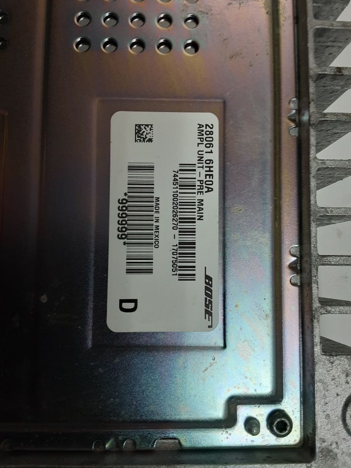 INFINITI Q50 2017-2019 amplifier (RH under package deck), (Bose