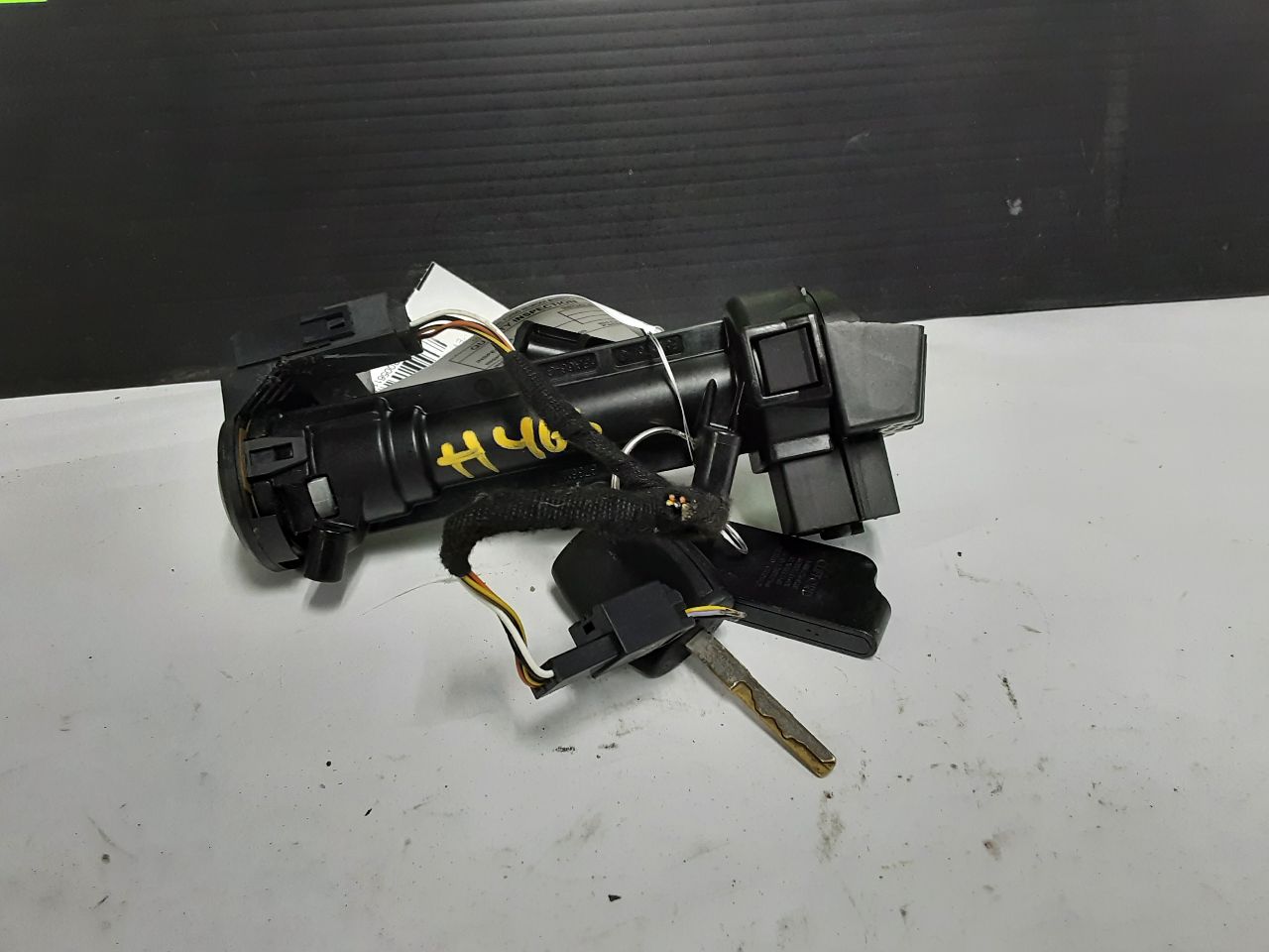 FORD EXPLORER 2011-2019 (dash mounted), conventional