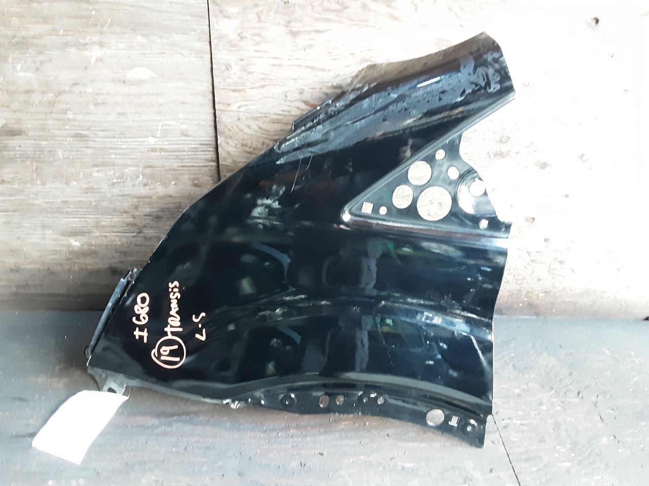 FORD TRANSIT 150 2015-2021 L. Fender