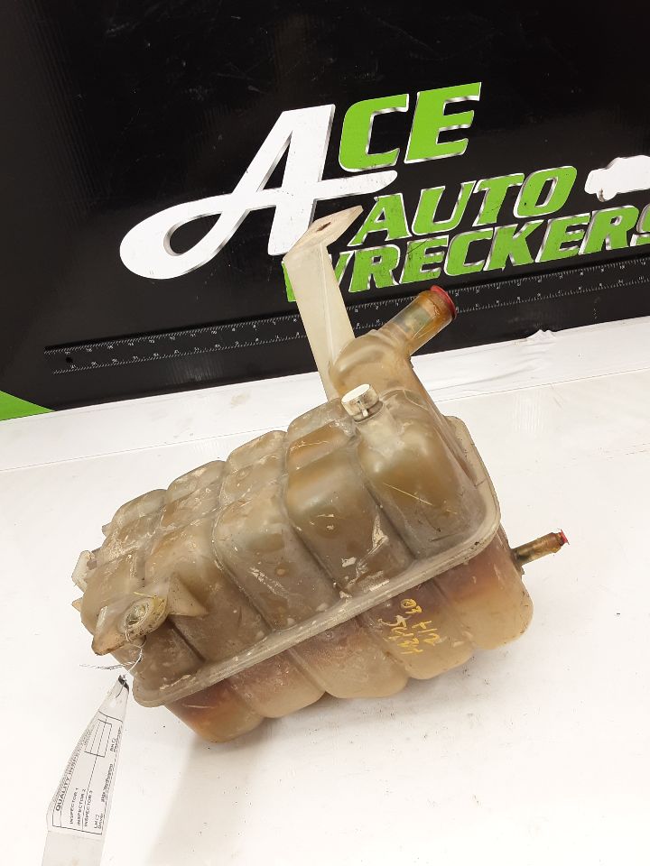 CHEVROLET SUBURBAN 1500 2004 w/low coolant sensor Coolant Reservoir